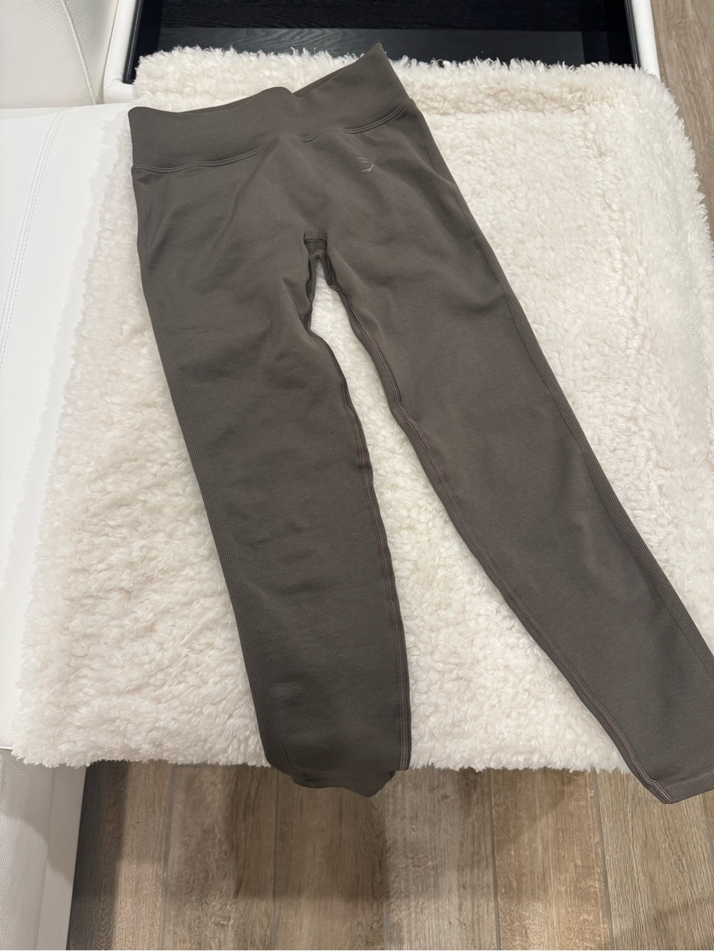 Gymshark Lift Seamless Leggings- Brown NWT - Picture 6 of 9
